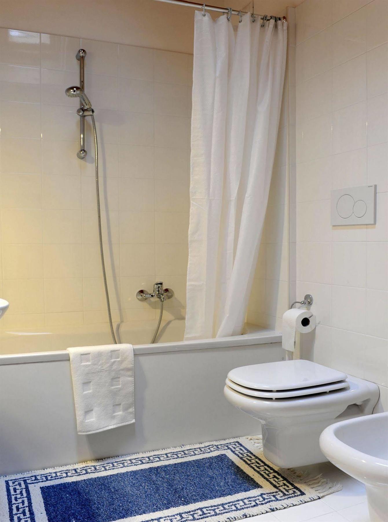 Corsomatteotti62 Bed & Breakfast Brescia Exterior photo